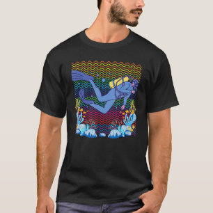 Ocean Swimming Underwater Scuba Diver Retro Diving T-Shirt