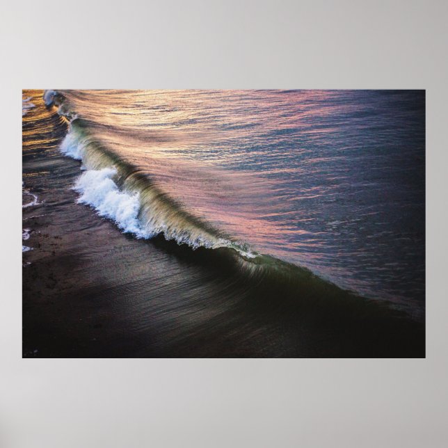 OCEAN WAVES CRASHING ON SHORE DURING DAYTIME POSTER (Front)