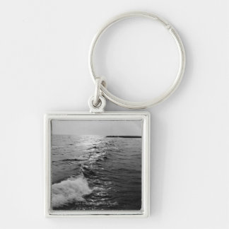 Ocean waves key ring