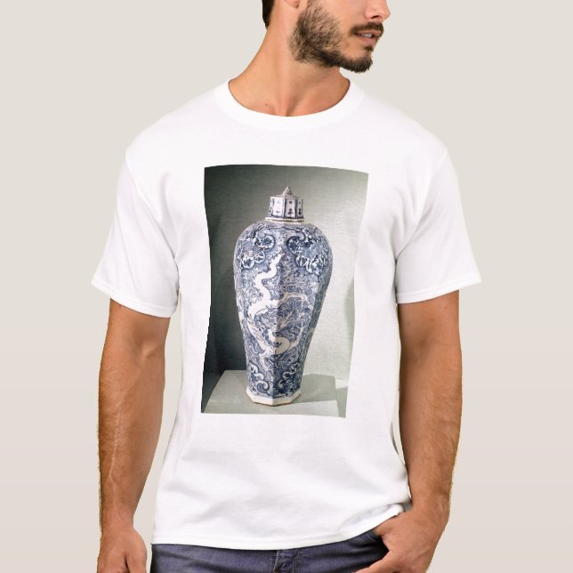 Octagonal 'Mei- P'ing' vase with white T-Shirt (Front)