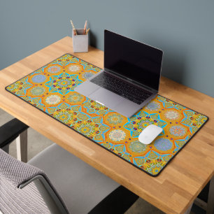 Octo brightener arabesque Moorish tangerine style Desk Mat