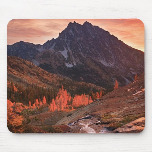 October Light on Headlight Basin Mouse Mat (Front)