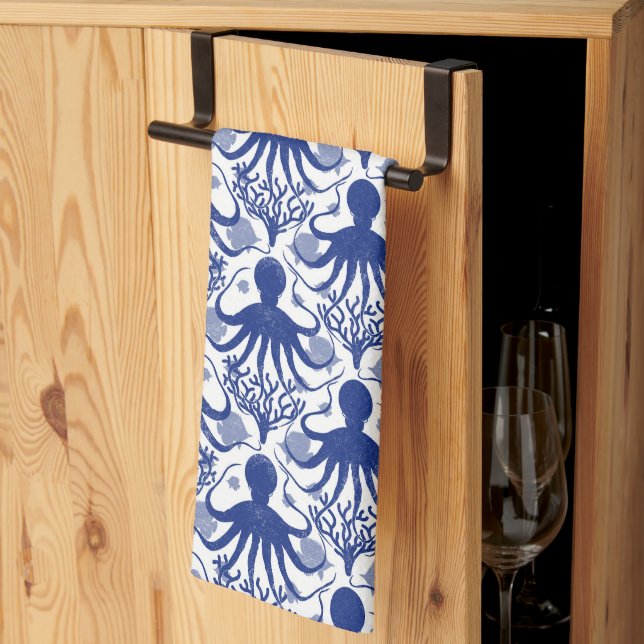 Octopus (light background) tea towel (Thirds Fold)