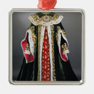 Official robes of the Hungarian Metal Tree Decoration