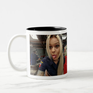 Official Tool Girl Lilli workshop mug 2020 v