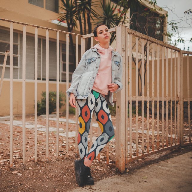 Ogee Pattern Capri Leggings (Creator Uploaded)