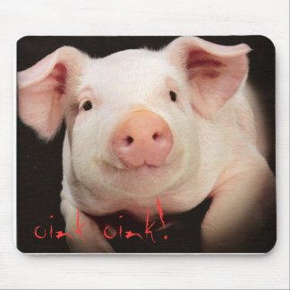 oink oink! mouse mat