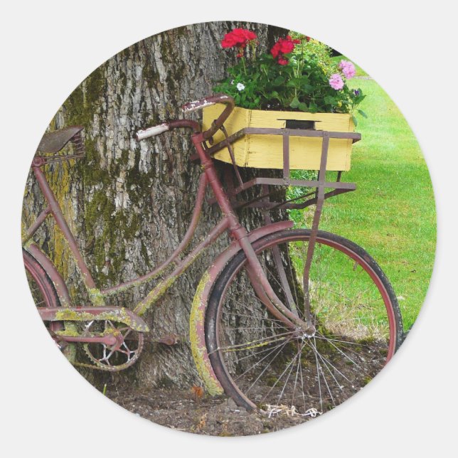 Old Antique Bicycle with Flower Basket Classic Round Sticker (Front)