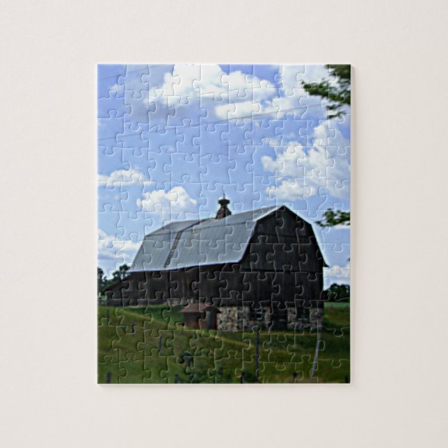 Old Barn In Wisconsin Puzzle (Vertical)