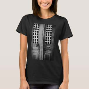 Old Door Faro Black And White Vertical Sticker T-Shirt