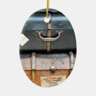 OLD ENGLAND CERAMIC TREE DECORATION