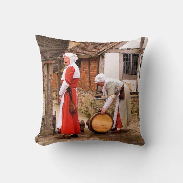 OLD ENGLAND CUSHION (Front)