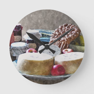 OLD ENGLAND ROUND CLOCK