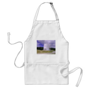 Old Faithful in Yellowstone National Park Standard Apron