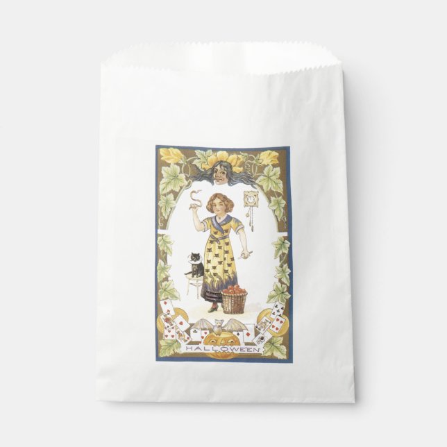 Old-fashioned Halloween, Girl with Black cat Favour Bags (Front)