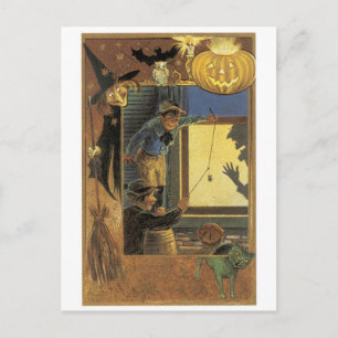 Old-fashioned Halloween Postcard