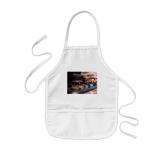 Old-Fashioned Irons Kids Apron (Front)