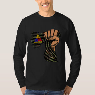 Old Flag 3rd Armoured Division Flag Vintage Strong T-Shirt