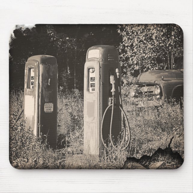 Old Gas Pumps Mouse Mat (Front)