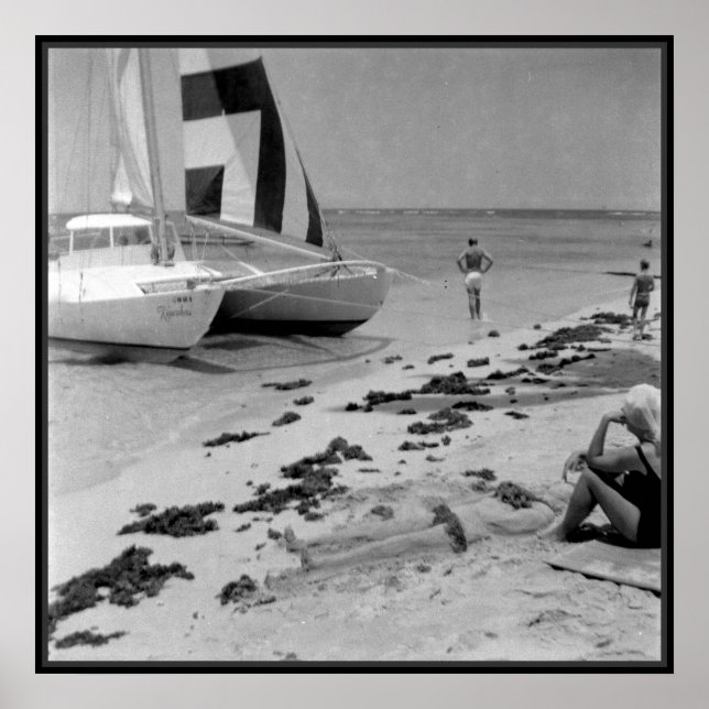 Old Hawaii beach Poster (Front)