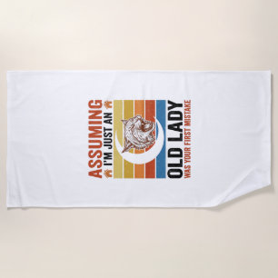 Old Lady Wildcat Vintage Funny Shirt Design_1 Beach Towel