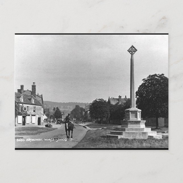 Old Postcard - Broadway, Worcestershire (Front)