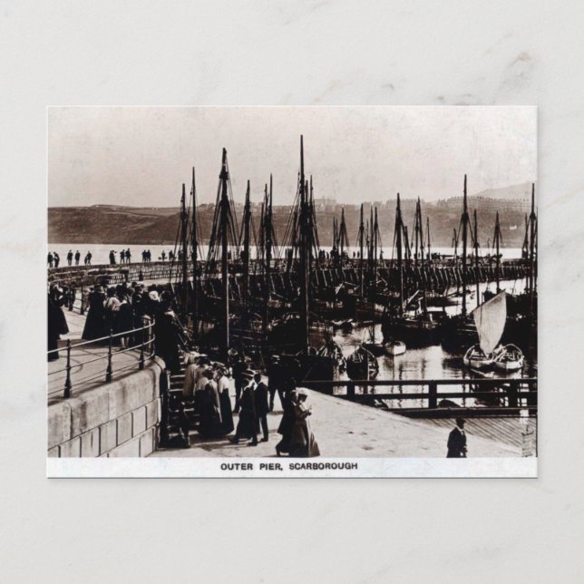 Old Postcard - Scarborough, Yorkshire (Front)