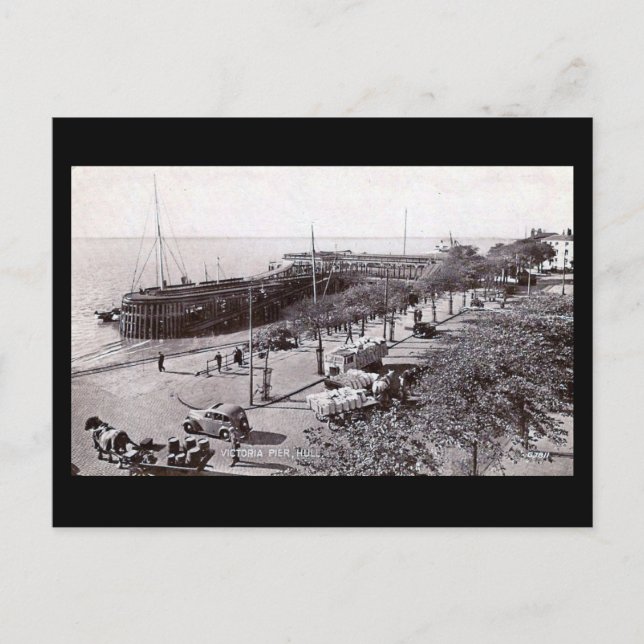 Old Postcard - Victoria Pier, Hull, Yorkshire (Front)
