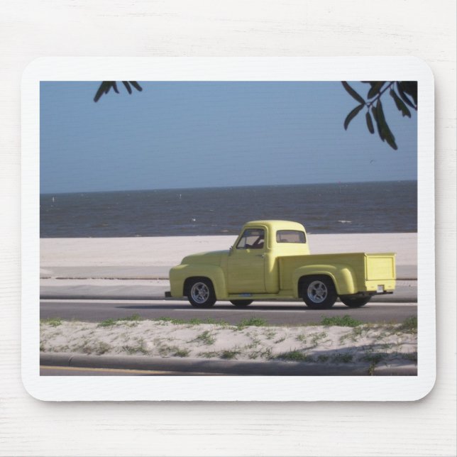 Old truck mouse mat (Front)