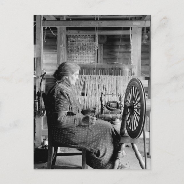 oLD wOMAN uSING sPINNING wHEEL 1930S PHOTOGRAPH Postcard (Front)