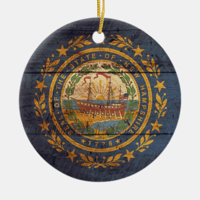 Old Wood New Hampshire Flag; Ceramic Tree Decoration (Front)