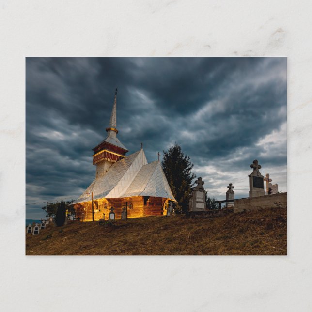 Old wooden church of Chiscau in Romania Postcard (Front)