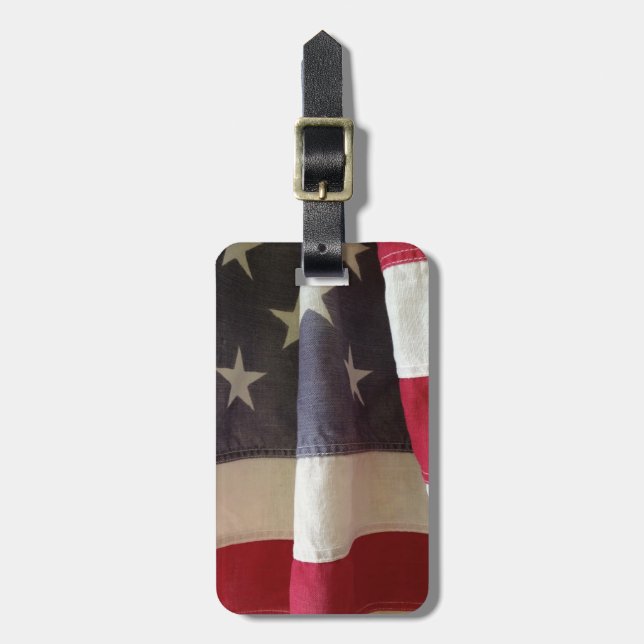 Older USA flag luggage tag (Front Vertical)