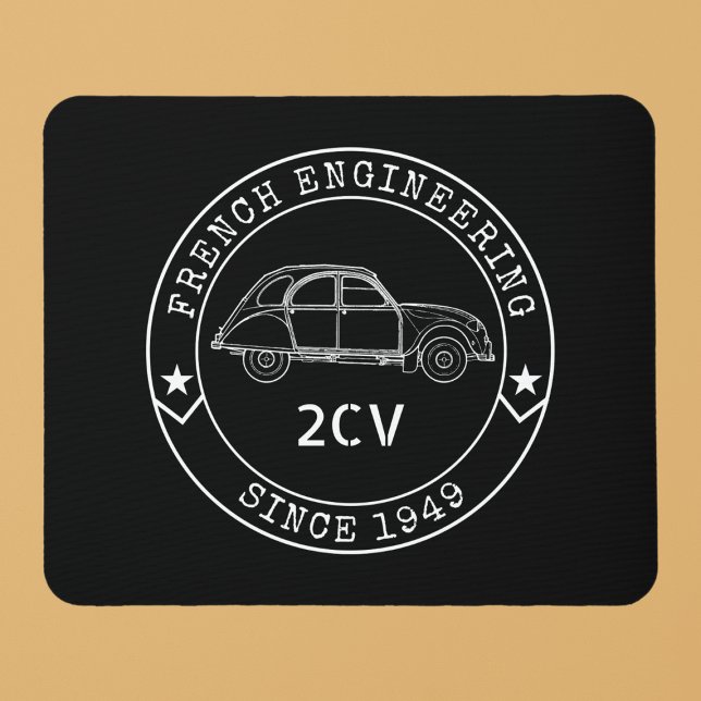 Oldtimer 2CV Abzeichen Engineering Emblem Mouse Mat (2CV Mouse Pad in Black with a White Badge Text Design and and Illustration of the Deux Chevaux )