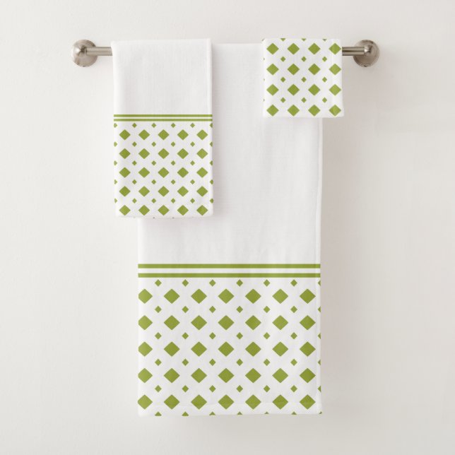 Olive Green and White Diamond Pattern Bath Towel Set (Insitu)