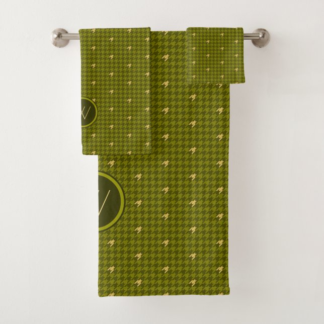 Olive with Gold Accent Houndstooth Towel Set (Insitu)