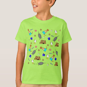 Oliver The Otter Summer Beach Vacation Pattern T-Shirt