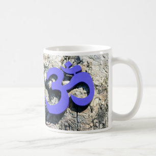 Om symbol Mug
