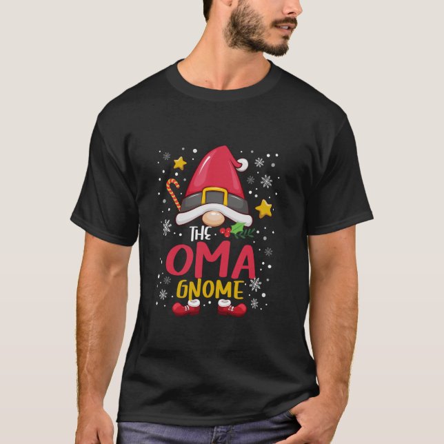 Oma Gnome Christmas Santa Claus Xmas Family Pajama T-Shirt (Front)