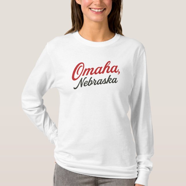 Omaha Nebraska Script Design | Classic Midwest Cit T-Shirt (Front)