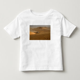 Oman, Rub Al Khali desert, driving on the dunes Toddler T-Shirt