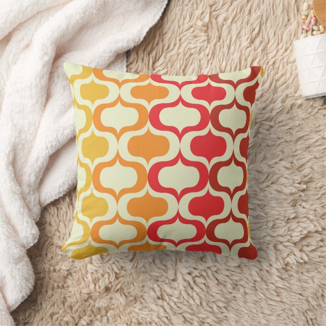 Ombre Retro Ogee in Orange, Tangerine and Red  Cushion (Blanket)