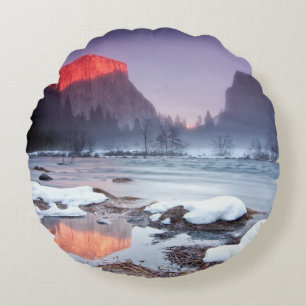 Omega Red Round Cushion
