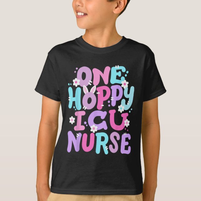 One Hoppy Icu Nurse Retro Groovy Happy Easter Bunn T-Shirt (Front)