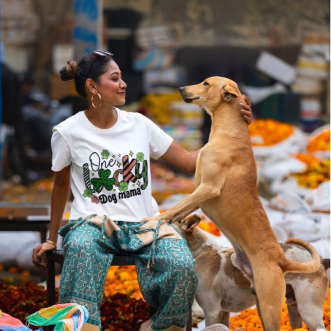 One Lucky Dog Mum T-Shirt (Creator Uploaded)