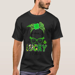 One Lucky Er Nurse Messy Bun Shamrocks St Patrick T-Shirt