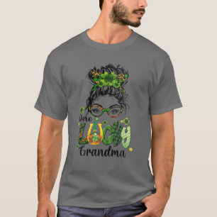 One Lucky Grandma St. Patricks Day Messy Bun Leopa T-Shirt