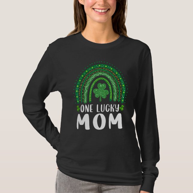 One Lucky Mum Rainbow Saint Patricku2019s Day Iris T-Shirt (Front)