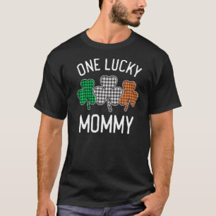 One Lucky Mummy St Patrick's Day Irish Flag Plaid T-Shirt