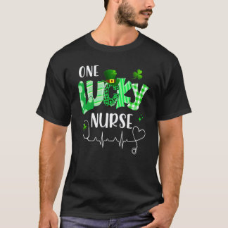 One Lucky Nurse Leopard Heartbeat Shamrock St Patr T-Shirt